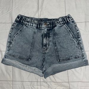acid washed jean shorts